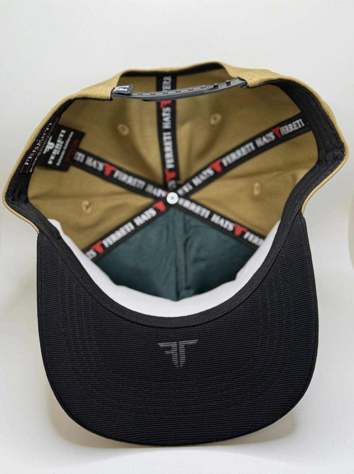 FERRETI HAT PREMIUM